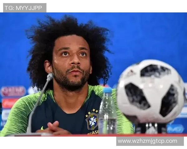 足球明星的独特发型女神们如何引领时尚潮流与运动风格的完美结合